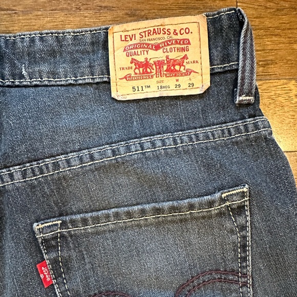 NEW Levi’s Skinny Jeans 511 Size 18 (29x29) - Picture 5 of 5